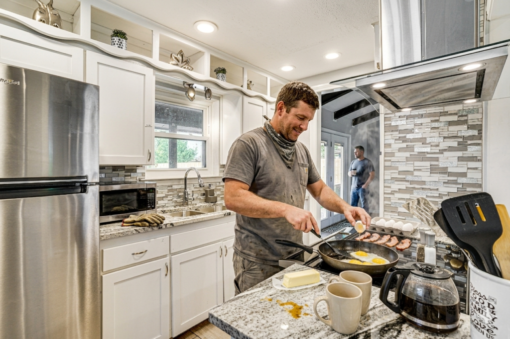 contractor crew housing Wichita Falls TX extended stay furnished rental work crew monthly Sheppard AFB oil gas construction